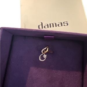 Damas charm